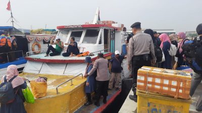 Pelaksanaan Giat Pengamanan Akses Pariwisata Kepulauan Seribu Melalui Dermaga Dishub Kali Adem Pelabuhan Muara Angke